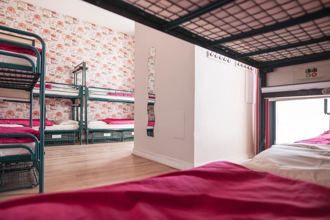 Хостелы Abrahams Hostel Дублин