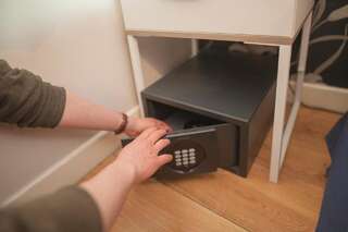 Хостелы Abrahams Hostel Дублин Отдельный номер с 3 кроватями-2